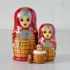 Матрешки и статуэтки