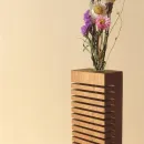 Ваза для цветов и сухоцветов.