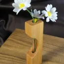 Ваза для цветов и сухоцветов.