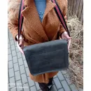 Сумка-почтальонка из натуральной кожи с вышивкой эксклюзивная