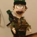 Кукла солдат с собакой