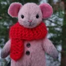 Мягкая игрушка Мышонок — компаньон для путешествий