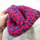 Косметичка вязаная