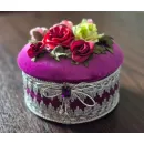 Шкатулка ручной работы. Вышивка лентами.