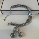 Комплект украшений из гематита и хрустальных бусин