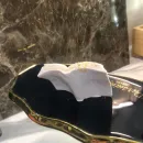 Настольный сувенир Библия