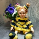 Кукла из полимерной глины "Пчёлка"