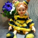 Кукла из полимерной глины "Пчёлка"