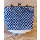 Сумочки из жемчужных бусин 8мм серого, сиреневого и белого цветов