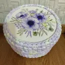 Корзинка вязаная с крышкой