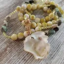 Колье-браслет из желтой яшмы с хризопразом