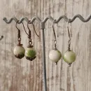 Серьги с белым жадеитом