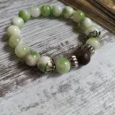 Браслет из жадеита с ониксом