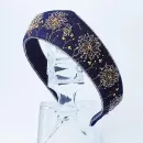 Ободок кокошник джинсовый вышитый бисером, ручная работа, размер универсальный, высота в центре 4 см, Дыхание ветра