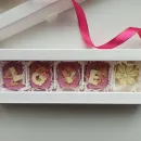 Набор шоколадных конфет ручной работы мишки "LOVE"