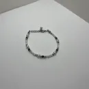 Браслет из бусин ручной работы (черно-белый)