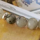 Браслет из лабрадорита