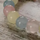 БРАСЛЕТ ИЗ БЕРИЛЛОВ С КОРАЛЛОМ Браслет из бериллов с кораллом