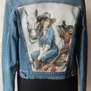 Куртка джинсовая с принтом ручной работы " Ковбойская", с белой лошадью