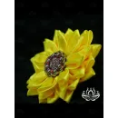 Заколка для волос ручной работы "Лотос" желтый. Единственный экземпляр. Цветы Канзаши на волосы Ваши.