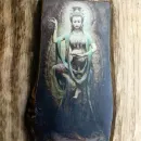 Картина Гуань-Инь на дереве ручной работы