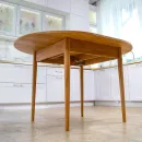 Круглый, раздвижной стол. Дубовый шпон, массив ясеня