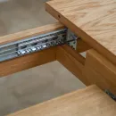 Прямоугольный, раздвижной стол. Дубовый шпон, массив ясеня