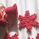 СНЕЖИНКИ И КОЛОКОЛЬЧИКИ Снежинки и колокольчики