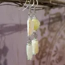 СЕРЬГИ ИЗ АФРИКАНСКОЙ БИРЮЗЫ И ПЕРЛАМУТРА Серьги из африканской бирюзы и перламутра