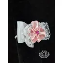 Резинка для волос ручной работы "Бант с цветком" белый. Единственный экземпляр. Цветы Канзаши на волосы Ваши.