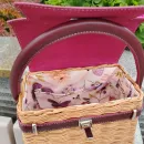 Сумочка из бумажной лозы и кожи