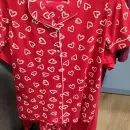 Женские пижамы и халаты