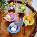 Пасхальный набор для сервировки стола.