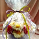 Свечи восковые букет РОМАШКИ КЛУБНИКА