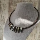 Чокер с перламутром и туласи