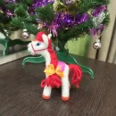 Лошадка из шерсти - символ года 2026