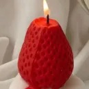 Свечи восковые букет РОМАШКИ КЛУБНИКА