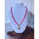 Колье из натурального арбузного кварца с крупным кулоном