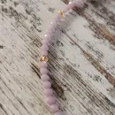 Чокер из фосфосидерита с цирконами