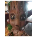 Грут статуэтка, ваза интерьерная Безмолвный Страж Твоего Галактического уголка