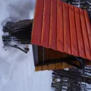 Кормушка для птиц и белок