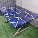 стол из массива и эпоксидной смолы стол из массива и эпоксидной смолы