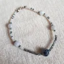 Браслеты из бисера с бусинами и кристаллами