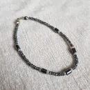 Браслеты из бисера с бусинами и кристаллами