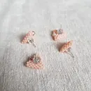 Серьги пусеты и жемчугом и биконусами Сваровски