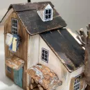 Домик интерьерная статуэтка