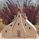 Домик интерьерная статуэтка