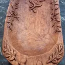 Резной поднос