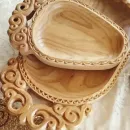 Резной поднос