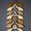 Вешалки и плечики для одежды